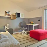 Homeby, Casa Betta * ميلان